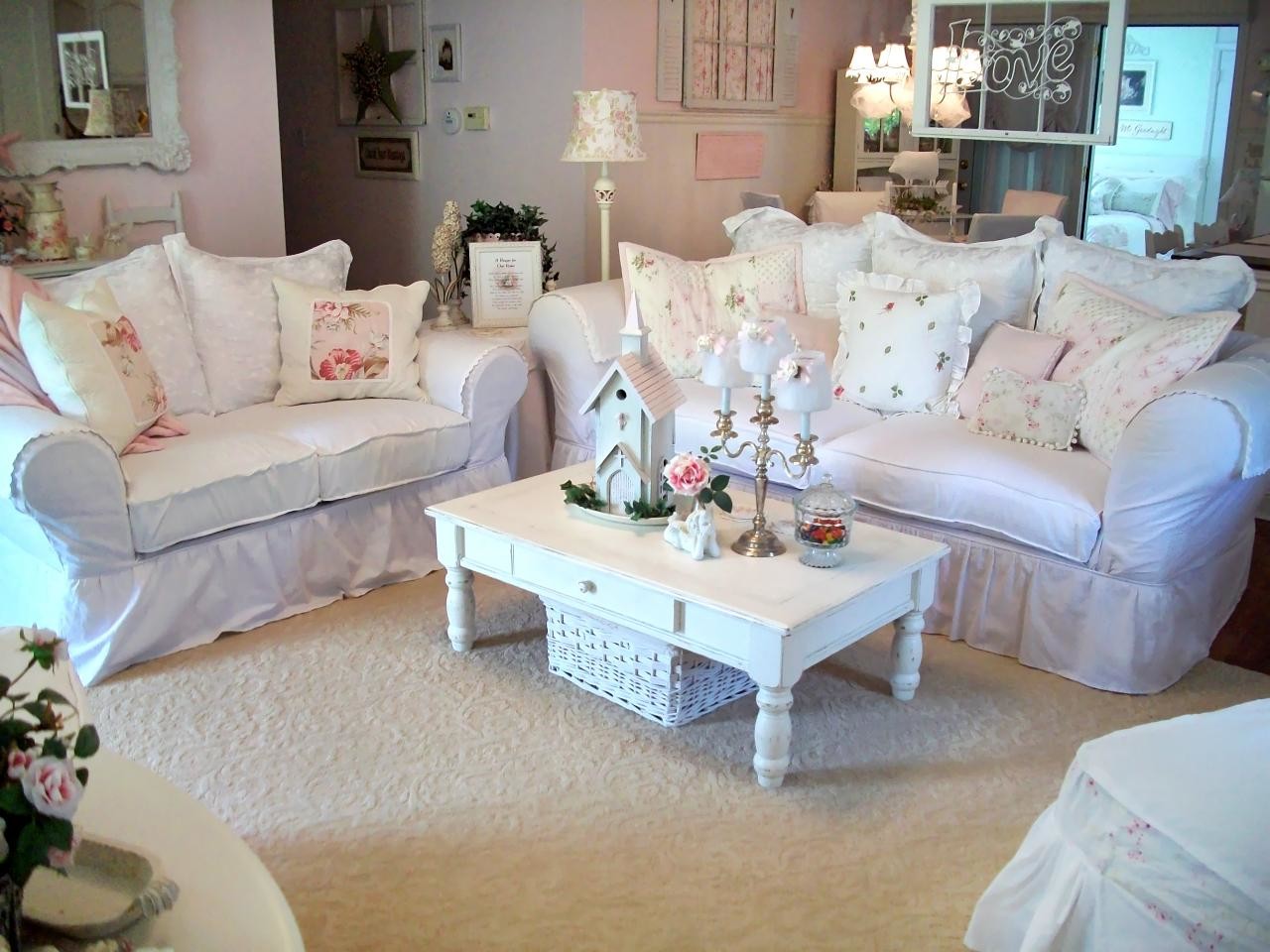Shabby chic style tips for decorating your home