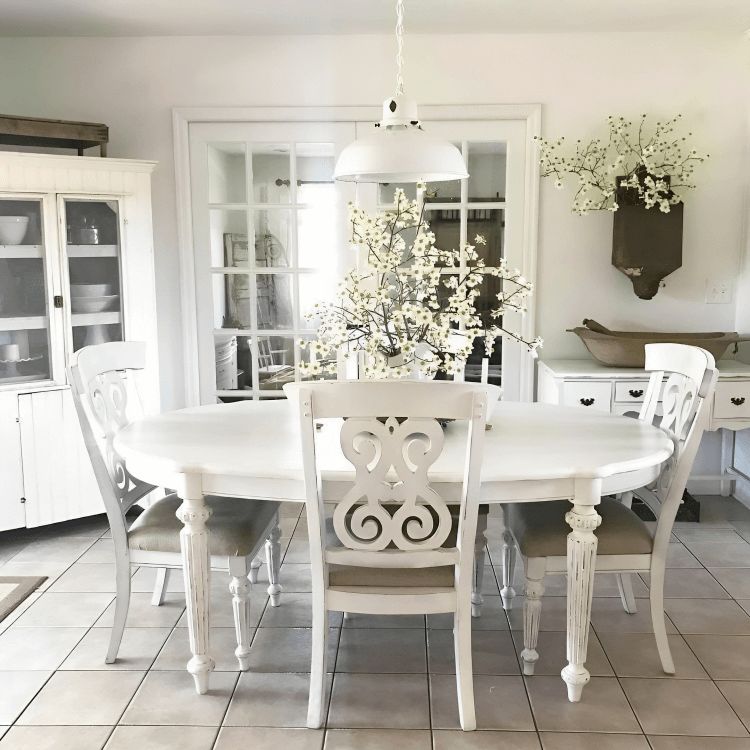 Embrace the Season: Best Cozy Cottage Winter Decorating Tour 