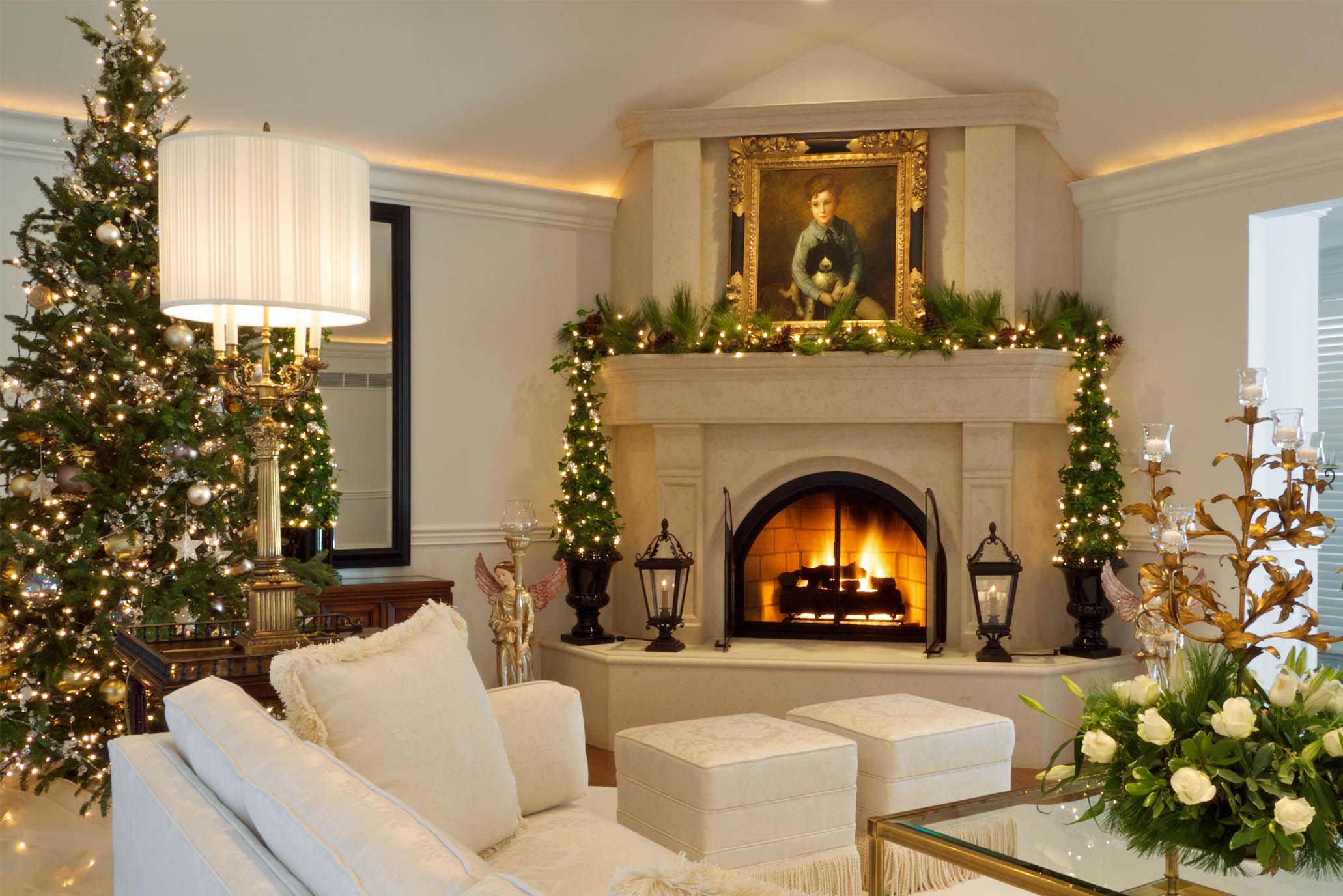 14.Fireplace Mantel Magic: