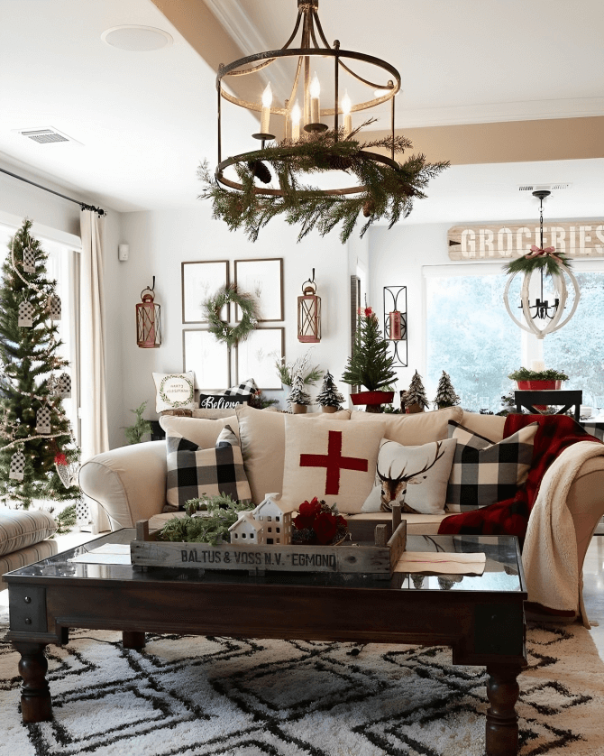 Transform Your Xmas cottages with Festive Home Decor