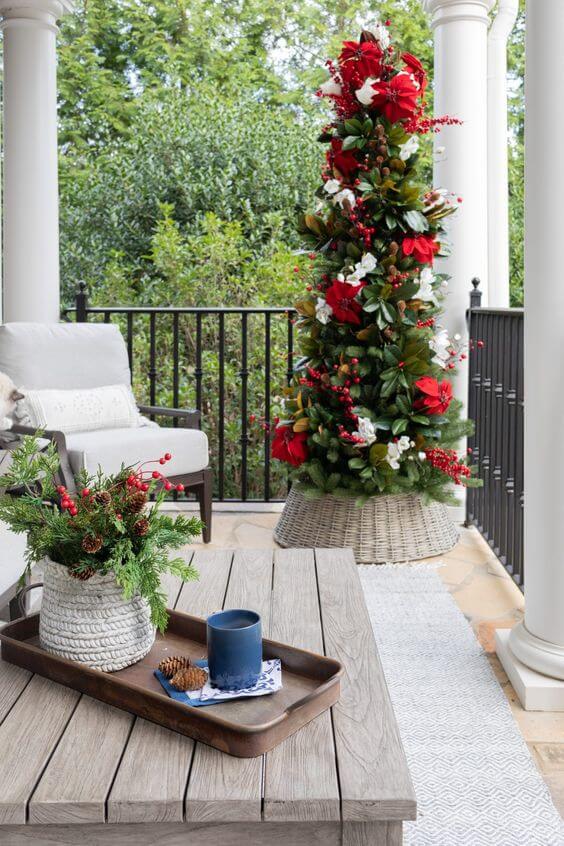 13.Balcony Tree: