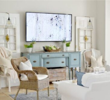 Gorgeous modern farmhouse summer style