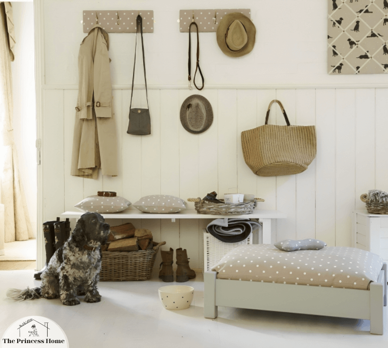 31.Nook for Pet Essentials: