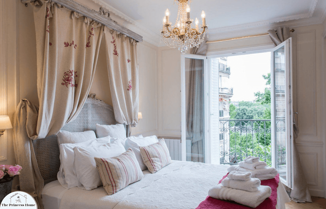 Mastering the Art of Bedroom Decor: Pro Tips for a Stylish and Serene Space