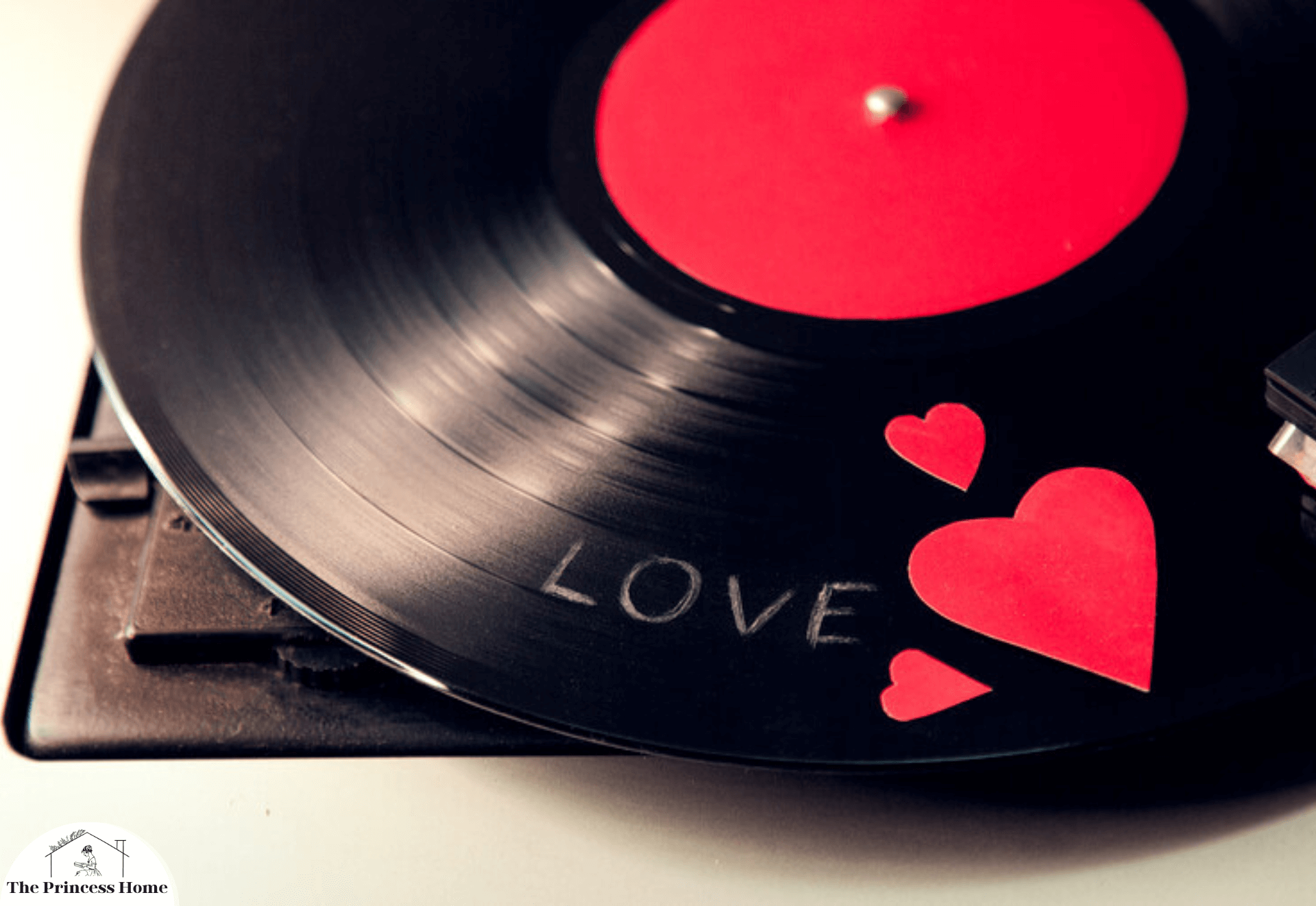 6.Retro Vinyl Love Songs: