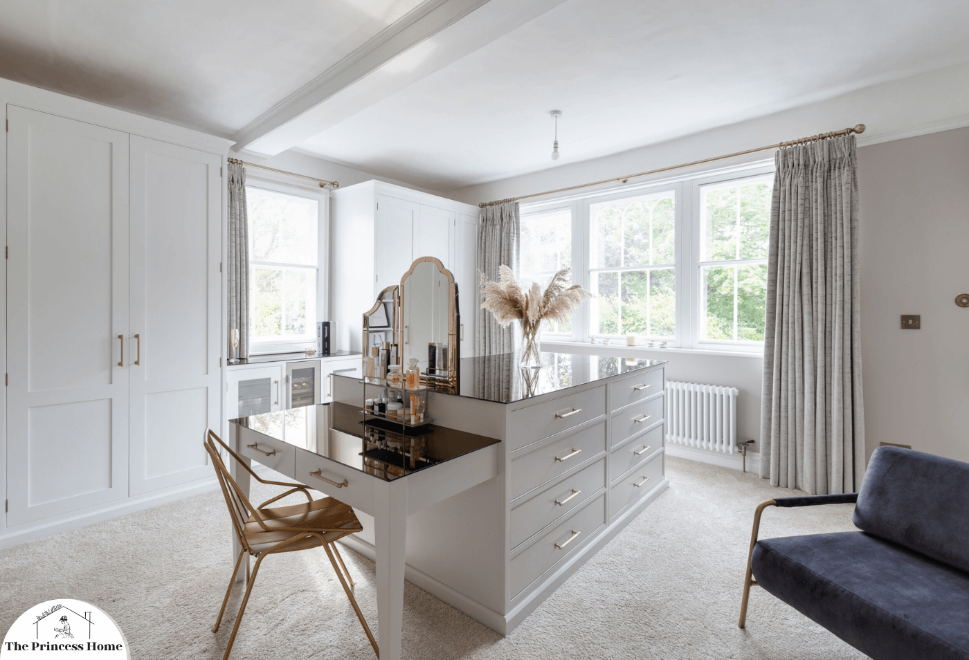 1. Dedicated Vanity Area: