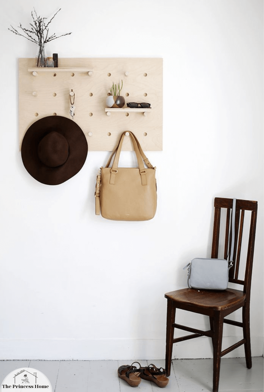 DIY Pegboard Organizer: