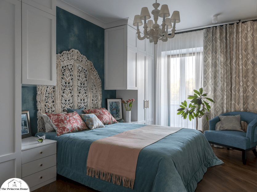 3.Quality Bedding and Linens