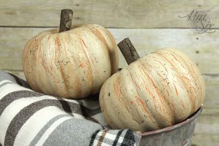 27-Distressed pumpkins
