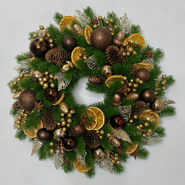 7.Seasonal Versatility