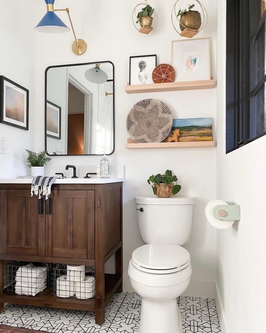 8**.Accessorizing Your Farmhouse Bathroom