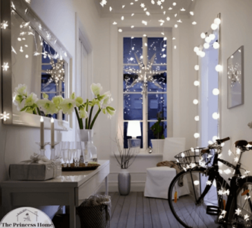 Enhancing the Holiday Glow: The Perfect Duo of Window Cleaning and Christmas Lights