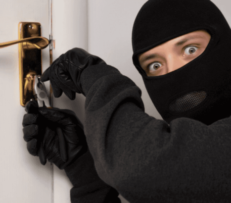 Essential 25 Tips to Protect Your Home from Burglary
