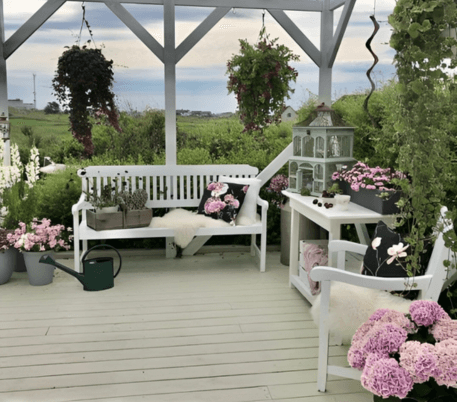 Revitalize Your Modern Country Home Decor for Springtime