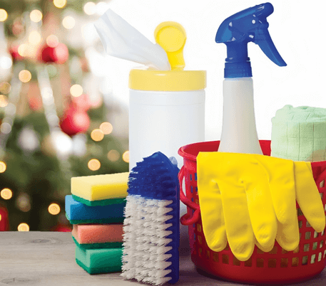 A Comprehensive Weekly Cleaning Schedule to Prepare Your Home for Christmas