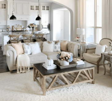 Embracing the Prettiest Fall Decor with Classic Touch