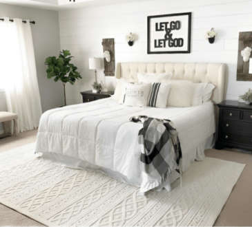 Chic Modern Farmhouse Winter Decor: Cozying touch for the Cold Season